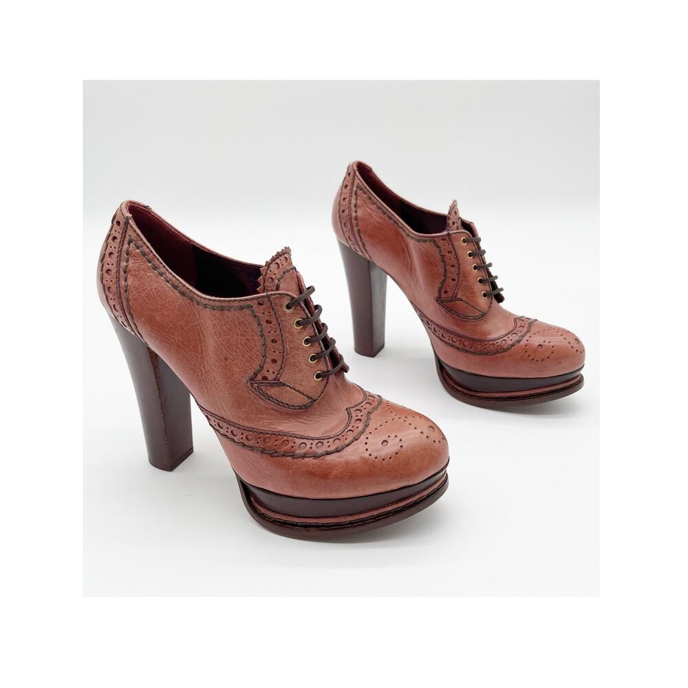 Prada Retro Camel Brown Leather Wingtip Brogue Lace Up Platform Heels IT 39